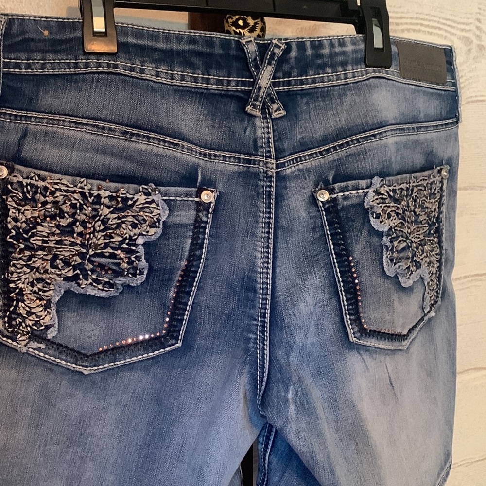 Hydraulic denim shorts - Picture 3 of 4